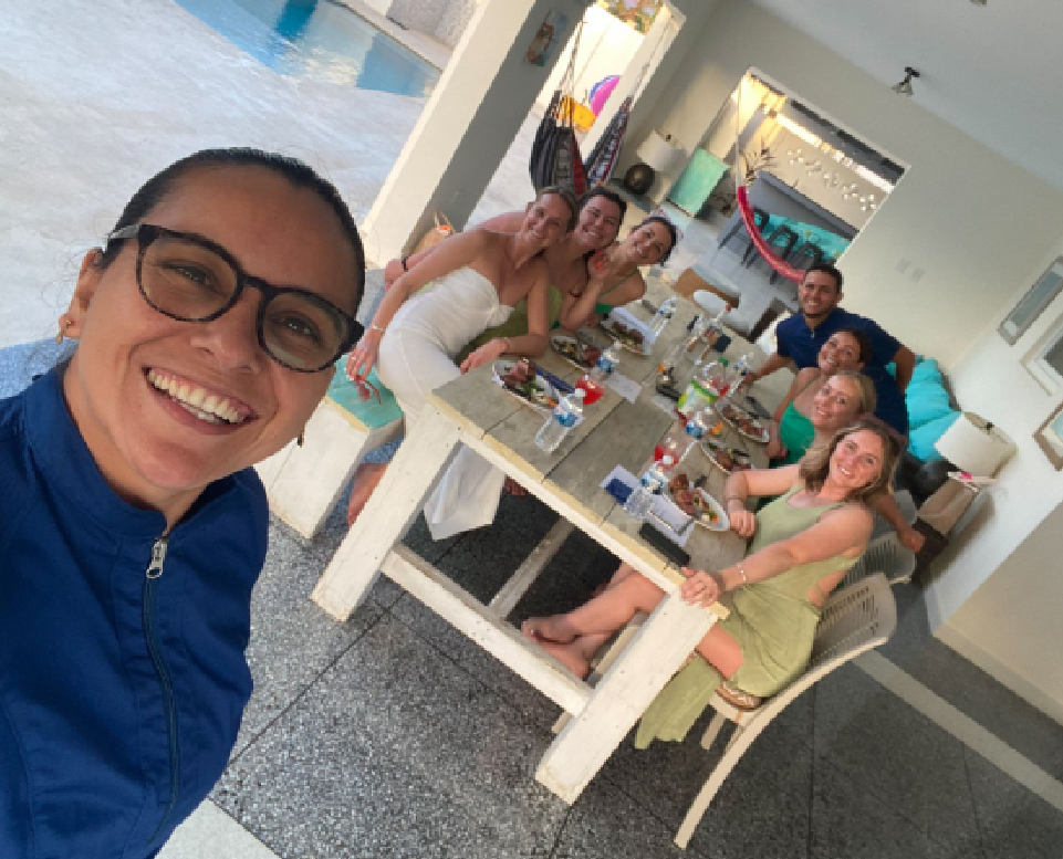 https://dining-memories.com/wp-content/uploads/2024/07/Mesa-de-trabajo-10@72x-100.jpg